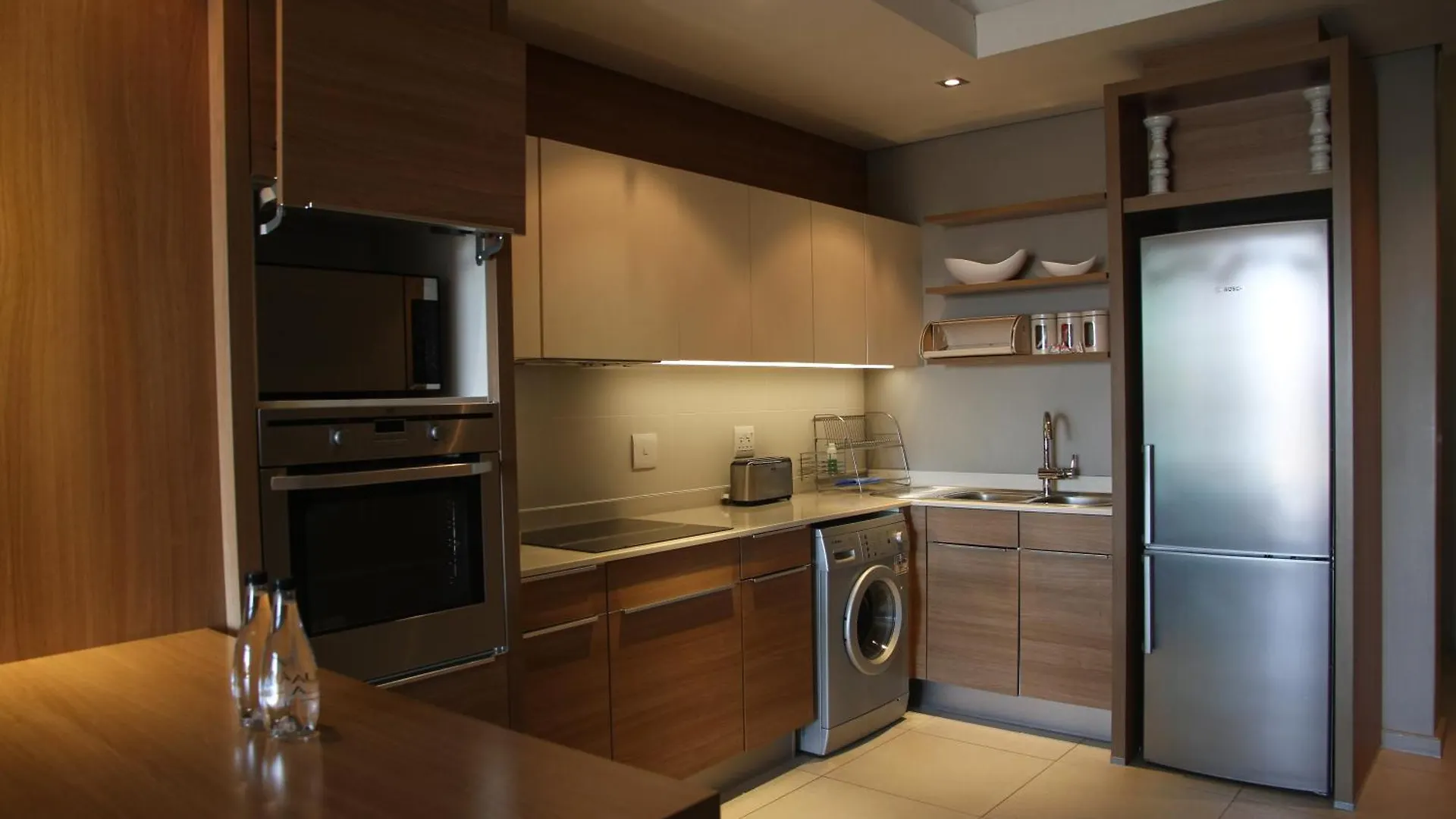 **** Aparthotel The Residences At Crystal Towers Cape Town South Africa