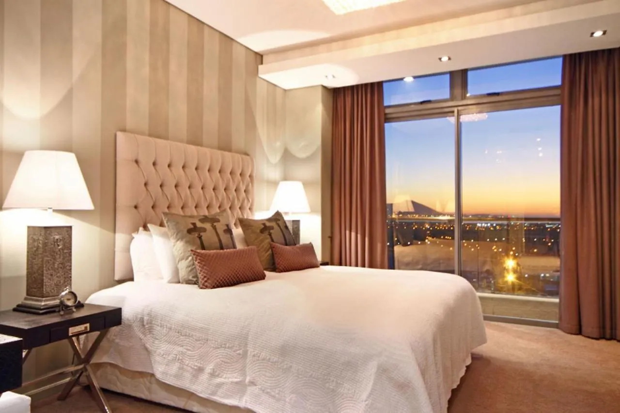 Aparthotel The Residences At Crystal Towers Cape Town