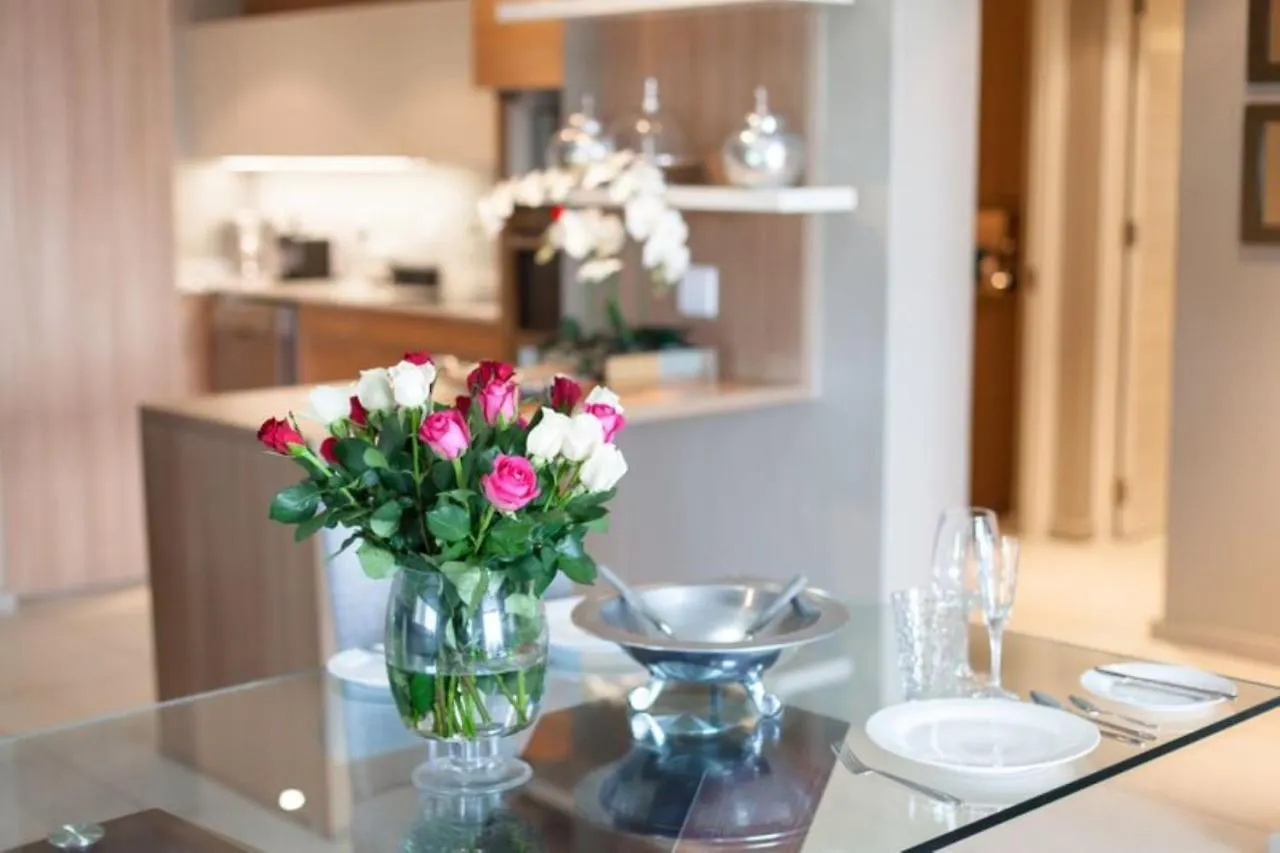 The Residences At Crystal Towers Cape Town Aparthotel